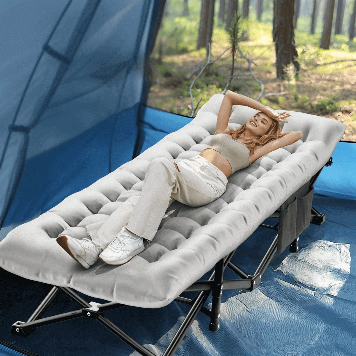 Foldable Camp Bed with 4